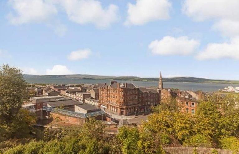 investment barrs brae featured